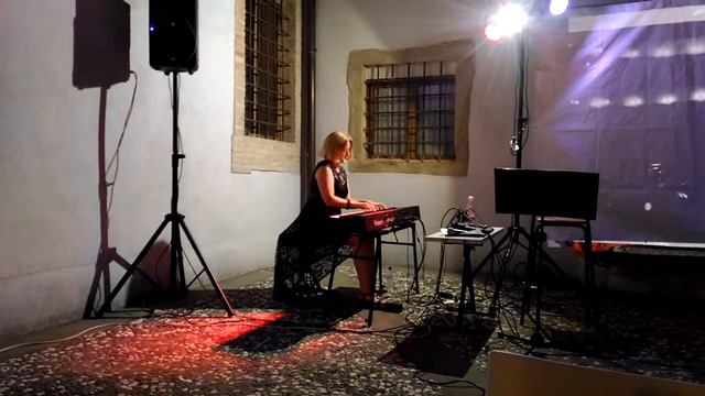 Aziza Mustafa Zadeh - Dance of fire (piano + sax improvisation) смотреть онлайн