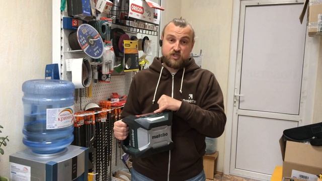 РоботунОбзор: Радио Metabo R12-18 смотреть онлайн