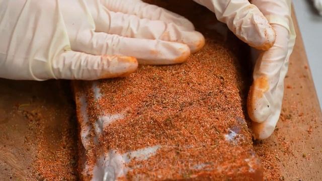 Заверните мясо в капусту и вы не будете покупать копченое мясо! Ничего вкуснее нет! смотреть онлайн