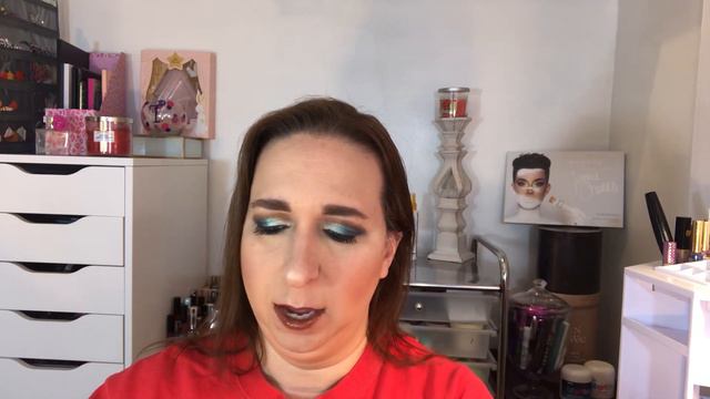 Shop My Stash April 2018 смотреть онлайн