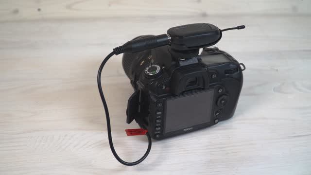 Беспроводной гарнитурный микрофон NOIR-audio TG-210, TG-220 с головным и петличным микрофонами