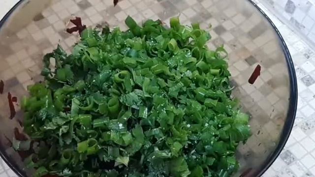 Салат из вареной свеклы. Проще и вкуснее не знаю. смотреть онлайн