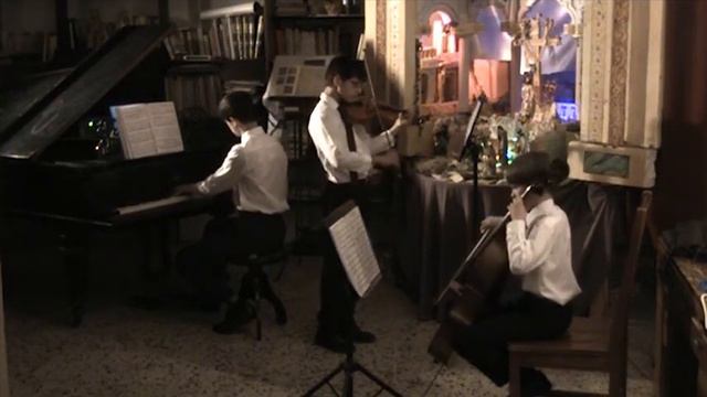 Klavier Trio Martinotti in D смотреть онлайн