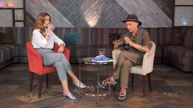 ПО СУТИ О ▫️ Cахар заставляет стареть наш организм. смотреть онлайн