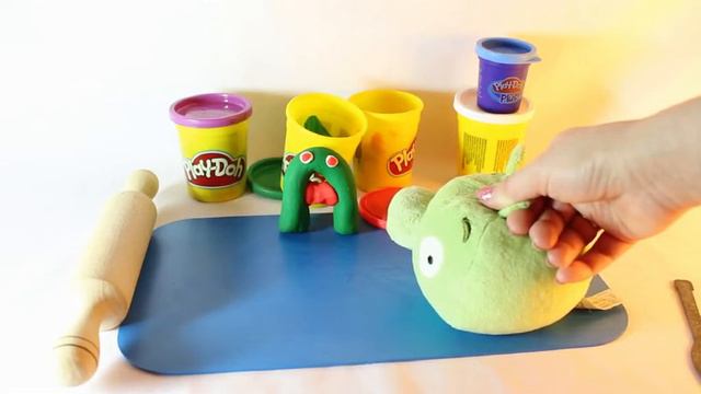 Сказка с игрушками энгри бертс учим буквы с детьми Angry Birds and modeling of plasticine Play-Doh смотреть онлайн