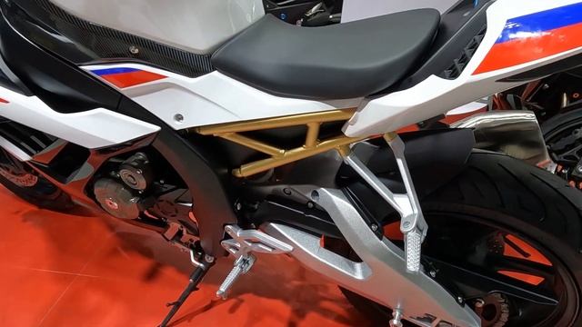 Выставка мотоциклов CFAIR. Часть 76. Мотоциклы SUKULI. смотреть онлайн