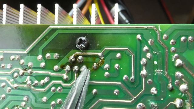 Ремонт акустической системы. Не работает один канал. смотреть онлайн