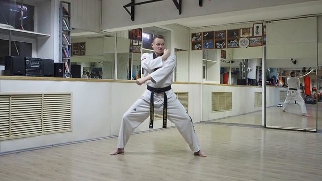 Пхумсэ №1 Тэгук иль джан. Taekwondo WTF. смотреть онлайн