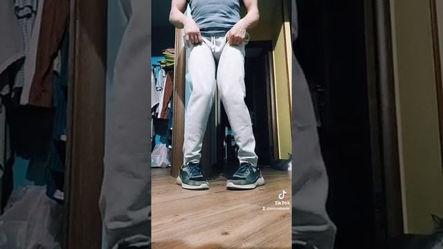 УЧИМ ТИК ТОК ТАНЦЫ НОГАМИ ДОМА ДЛЯ НОВИЧКОВ/ ОБУЧЕНИЕ ТАНЦАМ ШАФФЛ смотреть онлайн