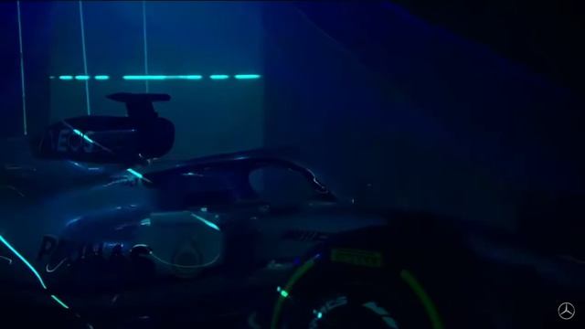 2022 Mercedes AMG PETRONAS F1 Team Car Launch Meet the F1 W13 YouTube смотреть онлайн