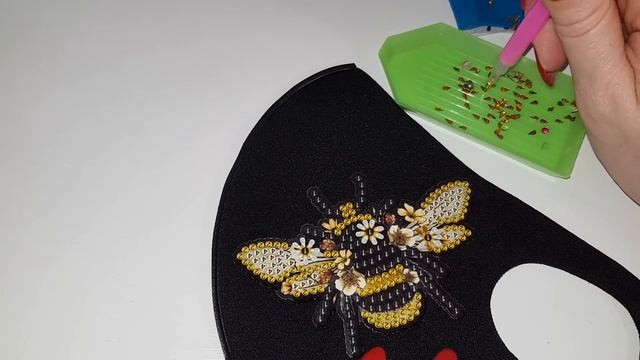 Маски. В набор входят стразы! Обзор + процесс+итог . Мне понравились! смотреть онлайн