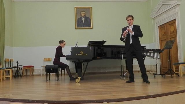 Debussy - Rhapsodie for clarinet and piano L. 116 | Gleb Bushin & Sofia Medinceva смотреть онлайн