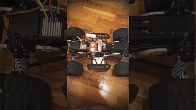 Китайская RC модель Toyota HG-P401 #trophy #crawler #jeep смотреть онлайн