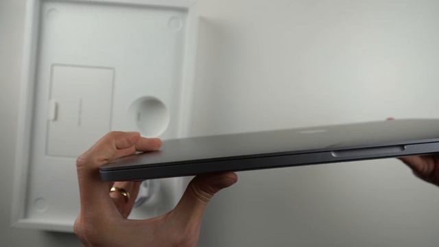Macbook Pro 16" Basic Model Late 2019 #Unboxing - Best MacBook ever? #FirstVideo #Apple #MacBook смотреть онлайн