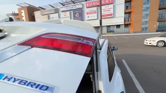 Обзор Honda Jade Hybrid.