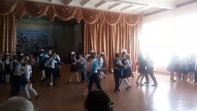 114 школа 4в.Выпускной вальс смотреть онлайн
