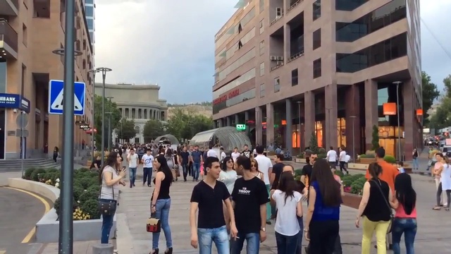 Սա Երևանն է смотреть онлайн