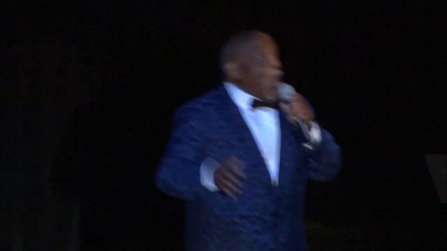 Echos Of the Platters LIVE смотреть онлайн