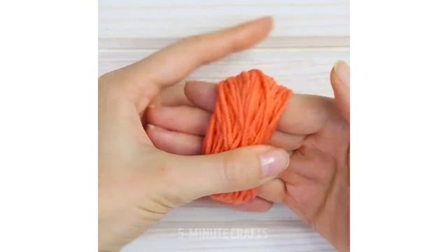 13 BEAUTIFUL YARN CRAFT IDEAS AND DIYs смотреть онлайн
