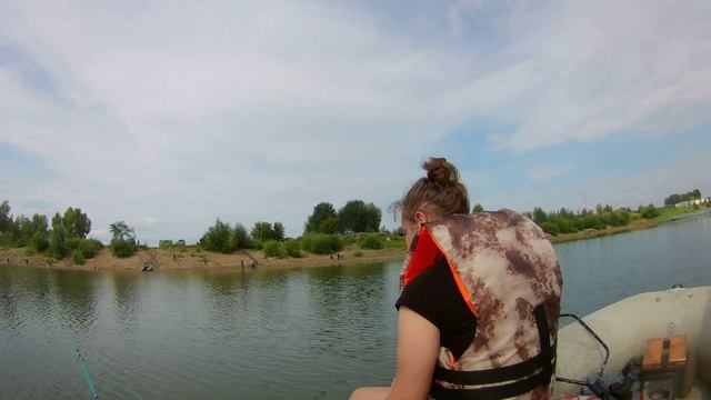Обзор рыбных мест (4К) 25.07.2020г. №32 р Иртыш г Омск Рыбалка спиннингом, троллинг в зат. Лампочка смотреть онлайн