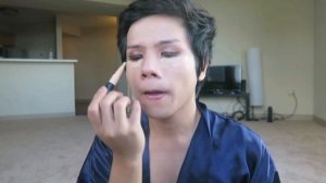 Парня переодеваем и красим в девочку №12