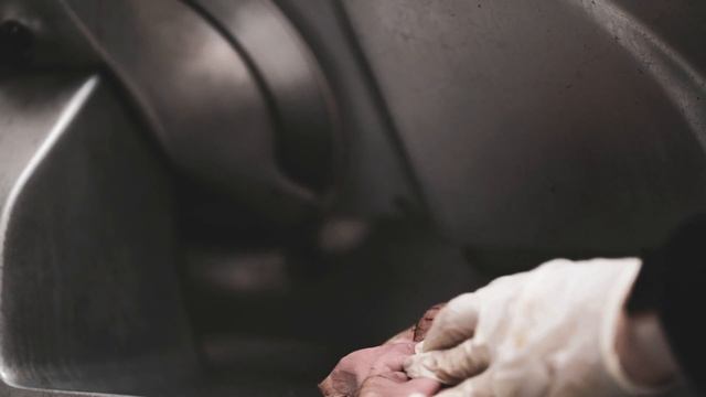 Meat Slicer смотреть онлайн