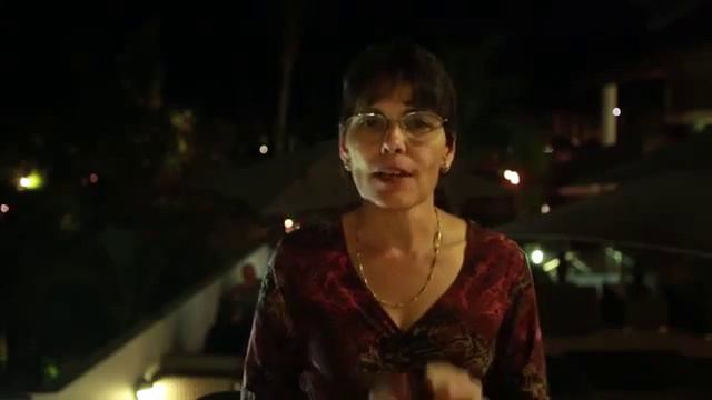 Raena Lynn on the MOBE Platinum Mastermind - Fiji смотреть онлайн