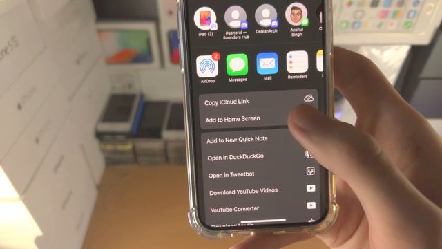 How To Lock Apps on iPhone! [NEW WAY] смотреть онлайн