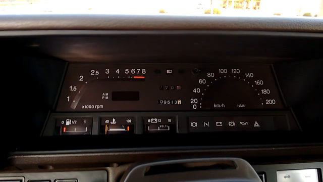 1983 Mazda 929 HB1 Coupé - Walk around Video. смотреть онлайн