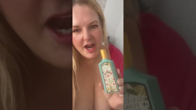 Gucci Flora Gorgeous Gardenia VS Gucci Flora Gorgeous Jasmine… Which One Is Better? 🤷♀️ #gucci смотреть онлайн