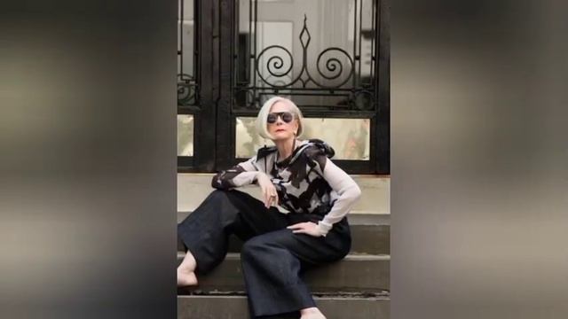 Take Me | Older Mommy Over 50 | Attractively Dressed | ∆ Lookbook