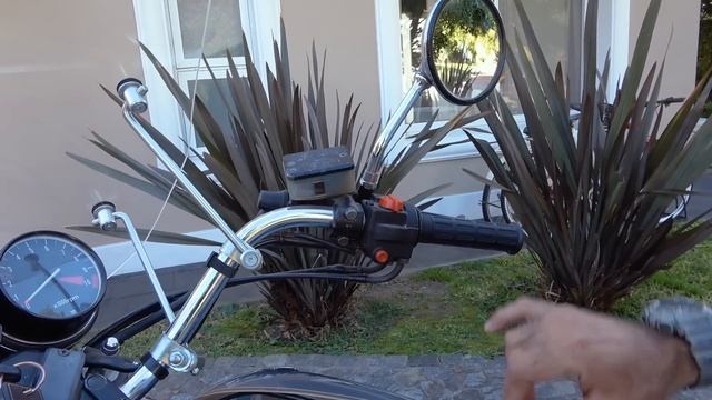 Honda CB750 Custom 1981 - Informe Completo Oldtimer - Motos Clásicas y Antiguas 70s 80s y 90s смотреть онлайн