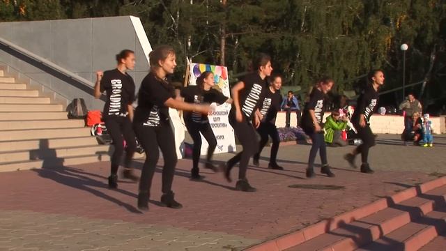 Танцевальный марафон прошел в Ангарске смотреть онлайн