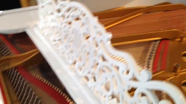 Piano à queue Steinway & Sons blanc Modèle O смотреть онлайн