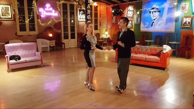 LIVE TANGO LESSON Canyengue Tips y Figuras Rítmicas смотреть онлайн