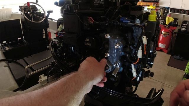 Suzuki DF30A Outboard Maintenance смотреть онлайн