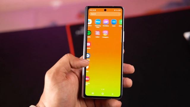 iPhone 15 Pro vs Fold 5! Best Smartphone? смотреть онлайн