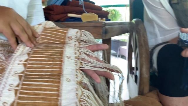 The story of brown heirloom cotton, batik and farmers in Java смотреть онлайн