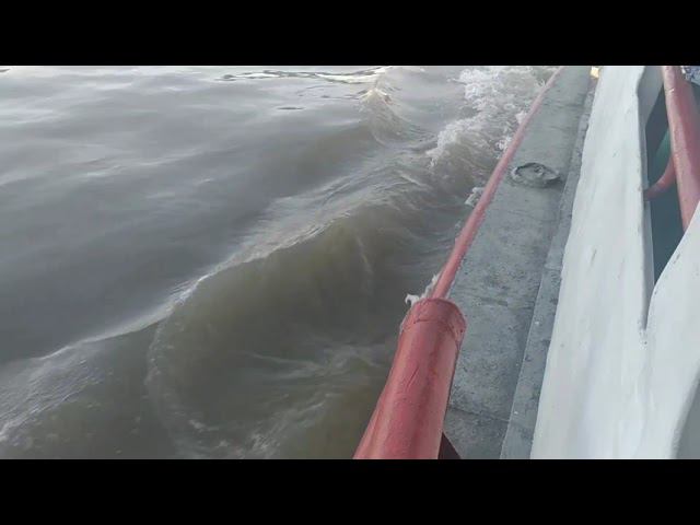 Прогулка на теплоходе Москва по Оби смотреть онлайн