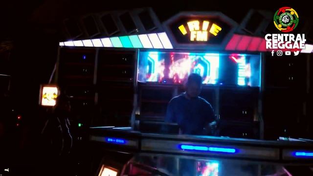 SEQUÊNCIA IRIE FM VIP LION COM JUNIOR ROOTS NA CHOPERIA BEIRA MAR / 2022 смотреть онлайн