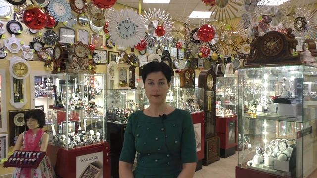 Новогоднее поздравление начальника отдела по экономике и предпринимательству Л.В. Комаровой смотреть онлайн