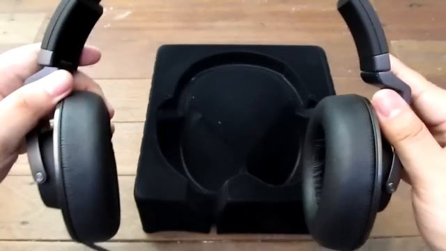 AKG K550 Unboxing - Professional Quality Reference Class Headphones For PHP 14,990 смотреть онлайн