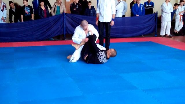 Присяжнюк Александр vs Лебедь Егор Чемпионат Укрианы по Джиу Джитсу 27.02.2016 смотреть онлайн