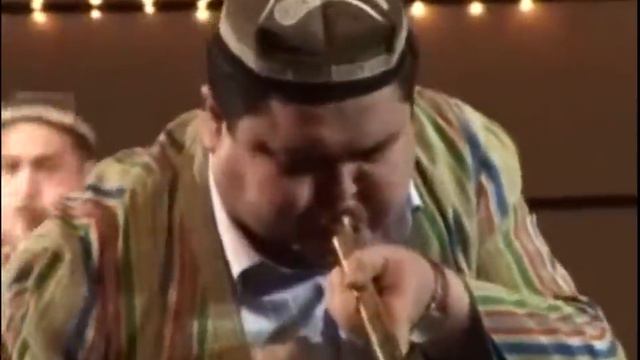 Shukurullo Isroilov & Valijon Shamshiev - Karnay Va Surnayni Chalgandan Lab Labga Yopishib Qolarkan