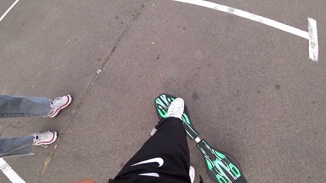 Сломал САМЫЙ ДЕШЕВЫЙ двухколёсный СКЕЙТБОРД из АШАНА! смотреть онлайн