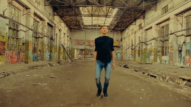 Street dance - Халиков Руслан (исполнитель и постановщик) смотреть онлайн