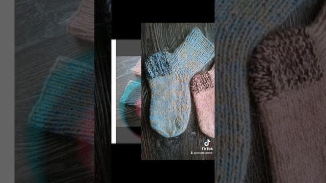 шапка Пуффи, комбезик для собачки, носочки из шерсти смотреть онлайн