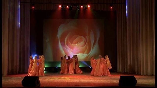 Школа восточного танца "Хабиби". Азербайджанский девичий танец. Постановка Елены Чичибабиной. смотреть онлайн