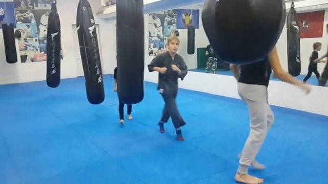 №9 #Рукопашный_бой #Занятия Дети 7 неделя #подготовки 2017 смотреть онлайн