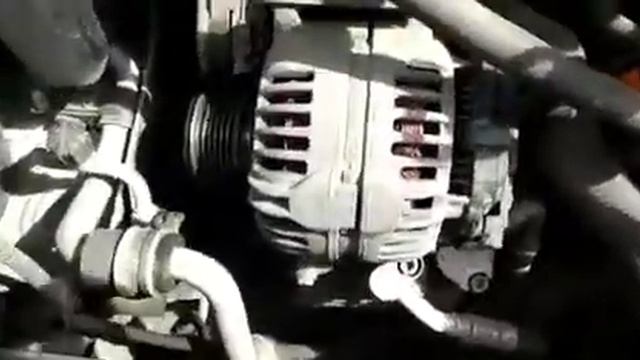Отвалился шкив компрессора кондиционера на Шкода Октавия А5 Skoda Octavia A5 FL смотреть онлайн